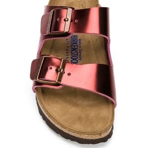 [Birkenstock] Maroon Metallic Arizona 38 VGUC